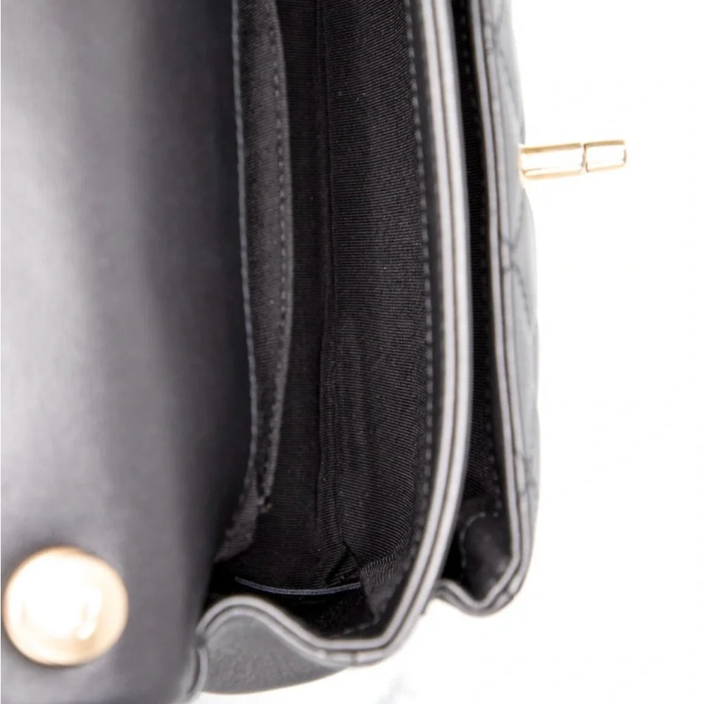 Chanel Black Quilted Leather Handbag - Picture 5 of 5